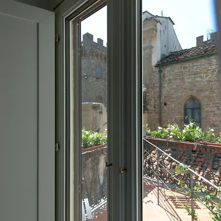 Konukevi Tornabuoni Place Floransa