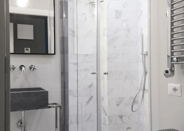 Gæstehus Tornabuoni Place 4*