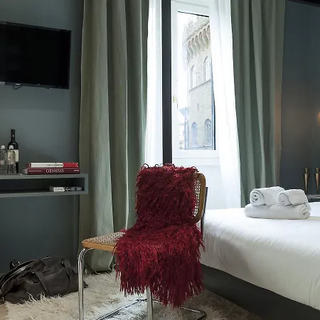 Tornabuoni Place 4* Florence