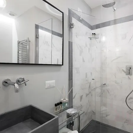 Tornabuoni Place 4* Florence